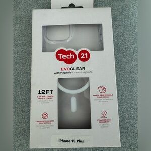 iPhone 15 plus clear case